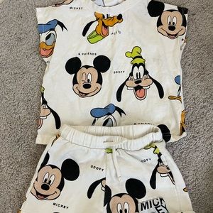 Mickey set